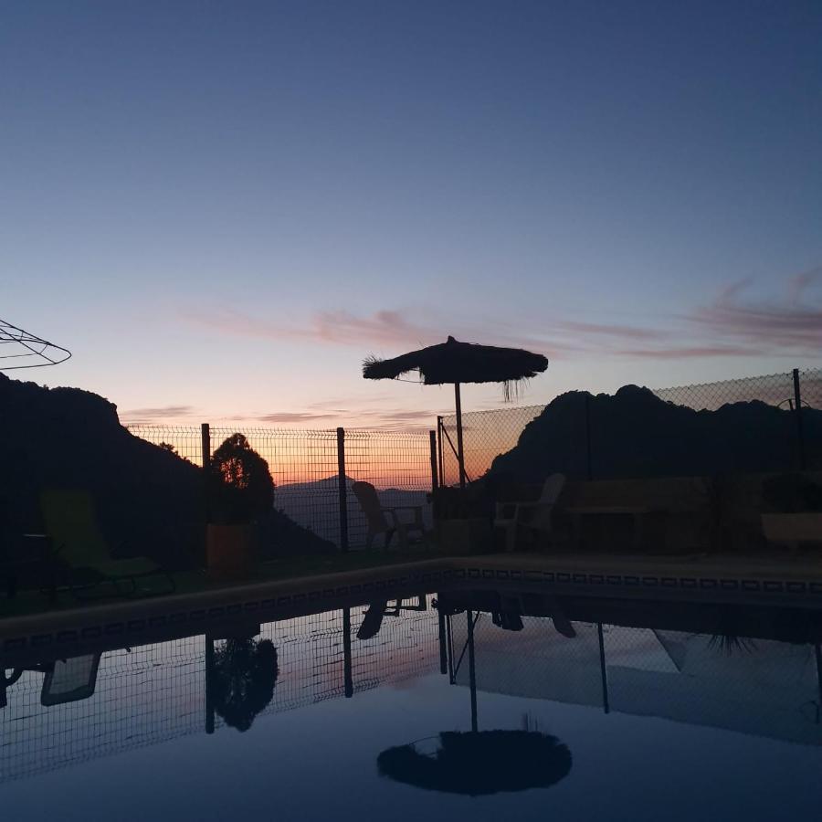 Apartamentos Rurales Sierra Alta ベナオカス エクステリア 写真