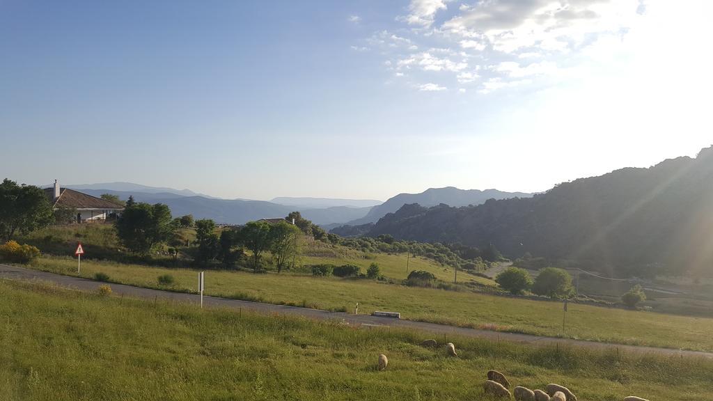Apartamentos Rurales Sierra Alta ベナオカス エクステリア 写真